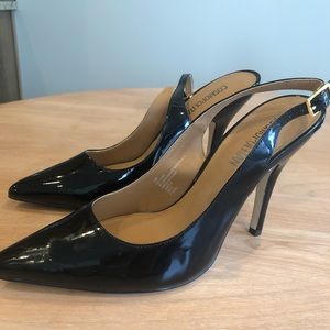 Ladies Cosmopolitan high heel Shoes.